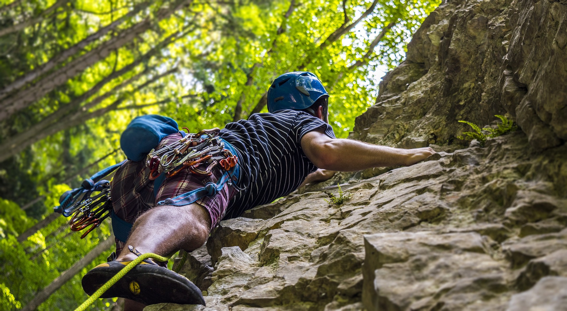 Wrocław Outdoor Climbing and Bouldering Guide