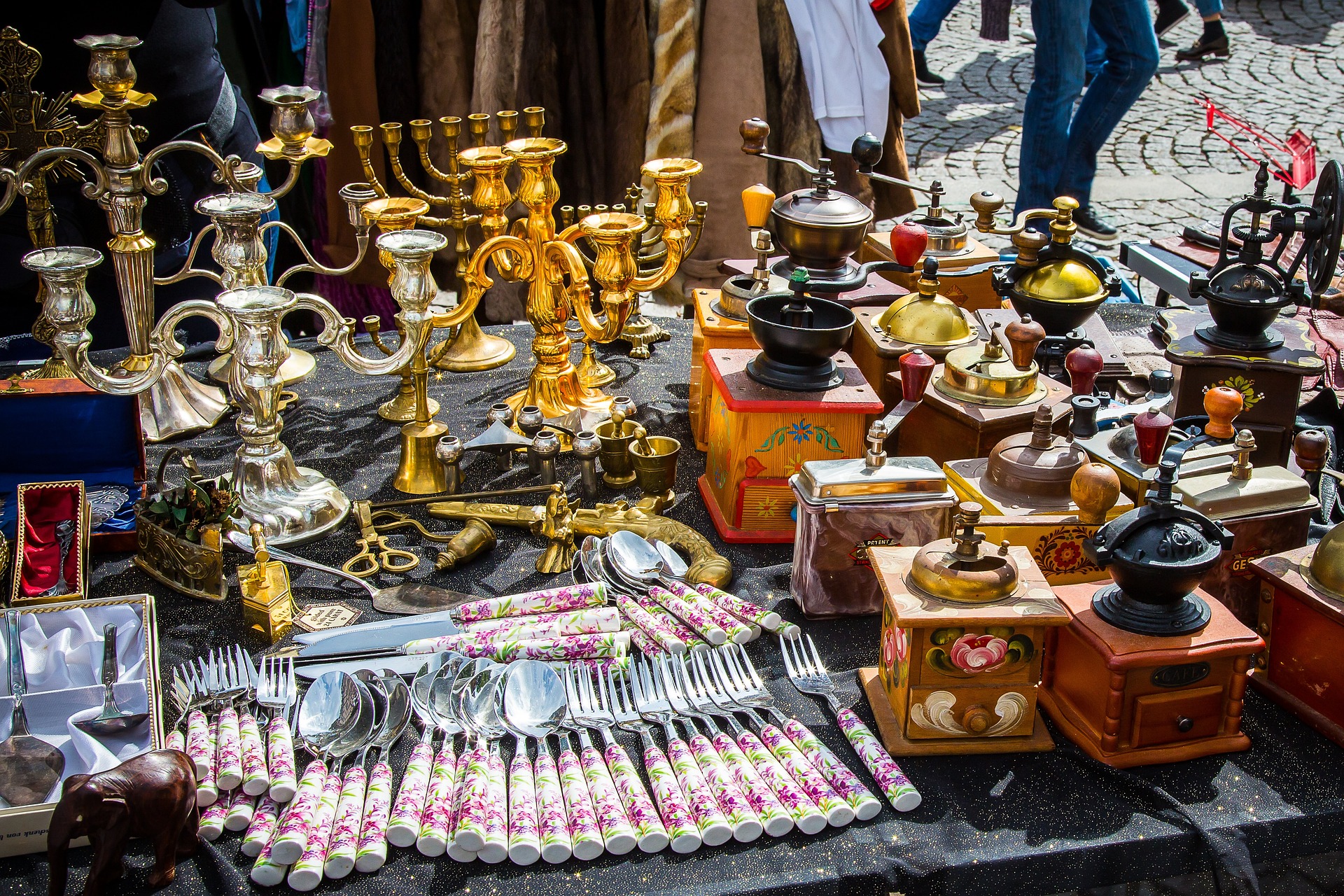 Antique Shopping in Wrocław – A Comprehensive Guide to Flea Markets